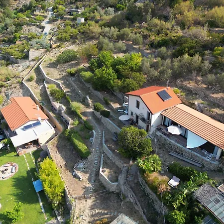 Agrilunassa Eco Guesthouse&cottage 3*