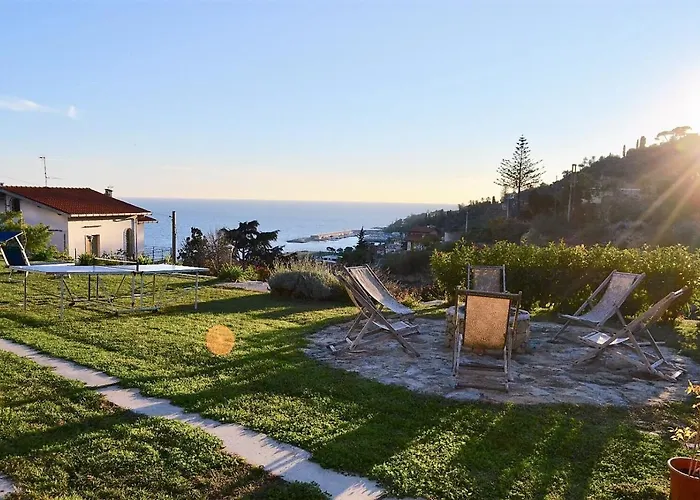 Agrilunassa Eco Guesthouse&cottage Bordighera