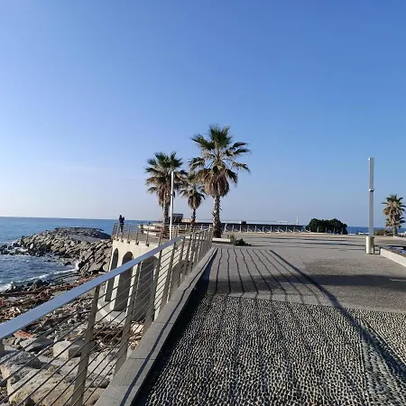 Agrilunassa Eco Guesthouse&cottage Maison d'hôtes Bordighera
