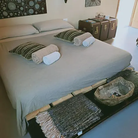 Agrilunassa Eco Guesthouse&cottage Maison d'hôtes *